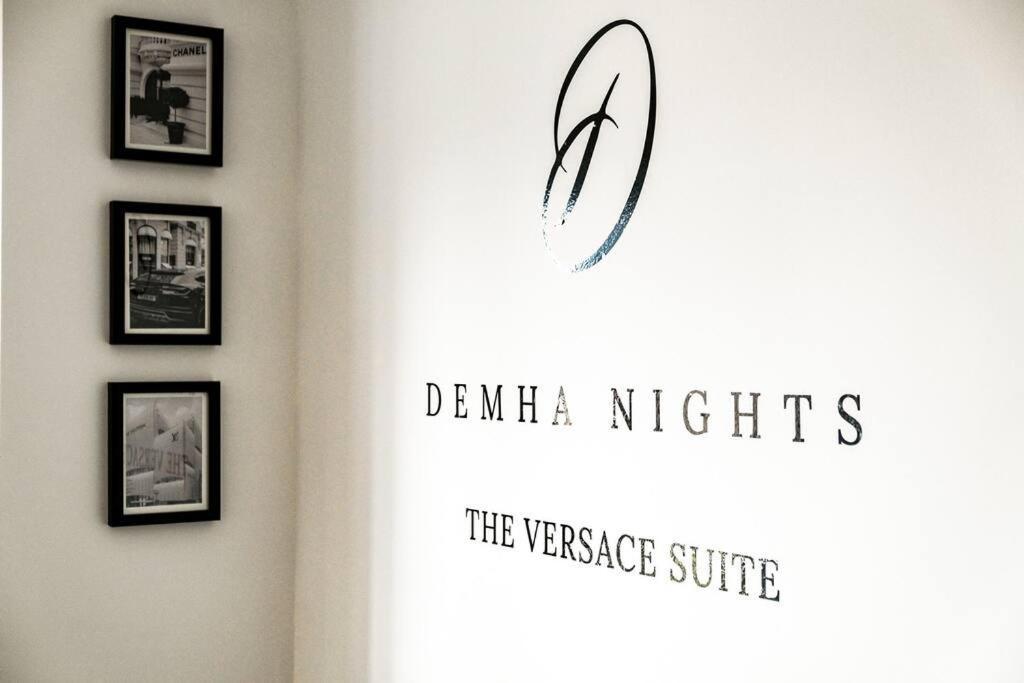 The Versace Suite With 4 Beds And Secure Free Parking Birmingham Exterior photo